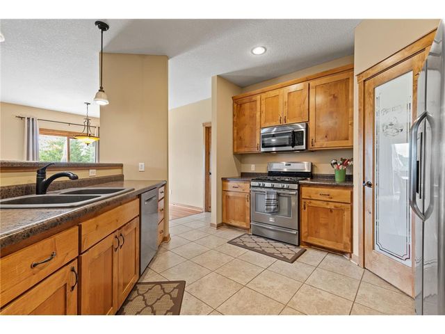 42 Stone Harbor Place, Hudson, WI 54016