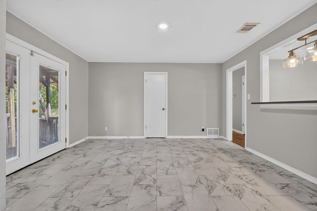 900 NW 11th Street, Mineral Wells, TX 76067