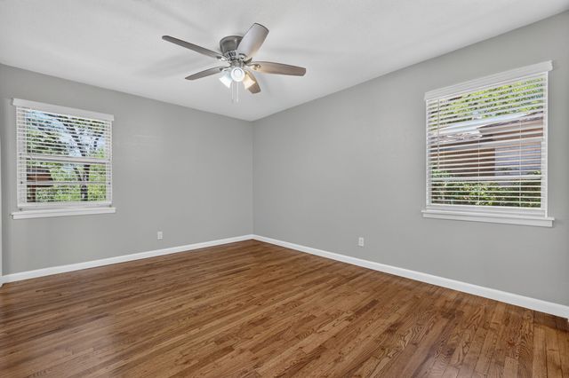 900 NW 11th Street, Mineral Wells, TX 76067