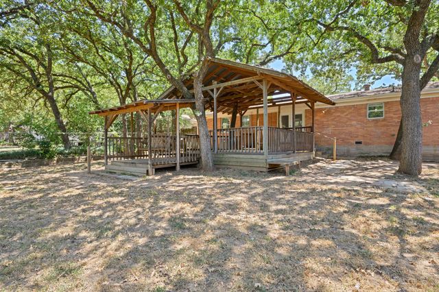900 NW 11th Street, Mineral Wells, TX 76067