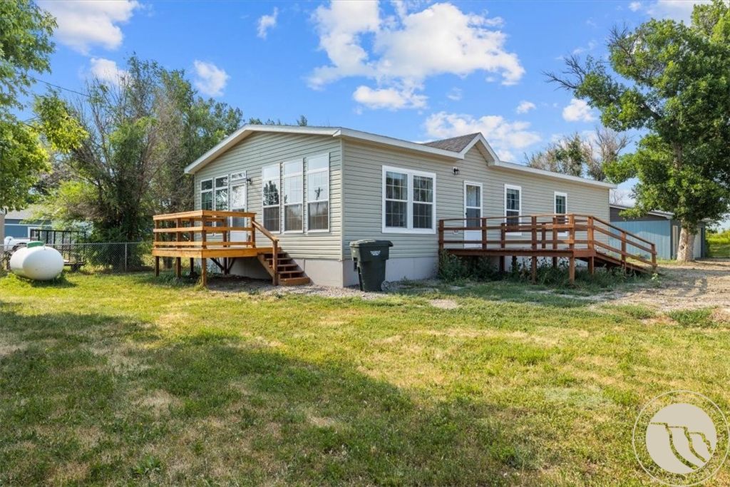8020 Wade STREET, Shepherd, MT 59079