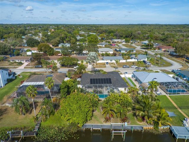 460 NE Cornwall Avenue, Port St. Lucie, Port St Lucie, FL 34983