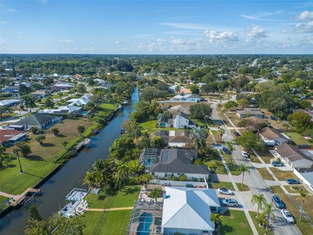 460 NE Cornwall Avenue, Port St. Lucie, Port St Lucie, FL 34983