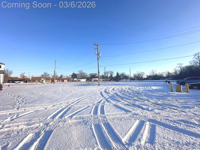 11630 Ozga Street, Romulus, MI 48174