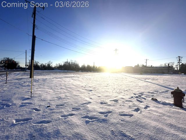 11630 Ozga Street, Romulus, MI 48174