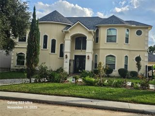 4147 Levonshire Drive, Houston, TX 77025