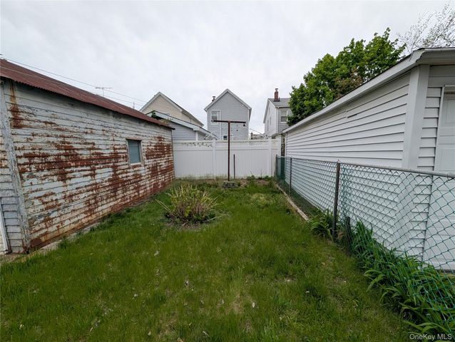 221-19 104th Avenue, Queens Village, NY 11429