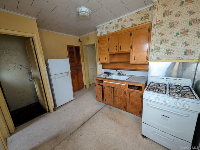 221-19 104th Avenue, Queens Village, NY 11429