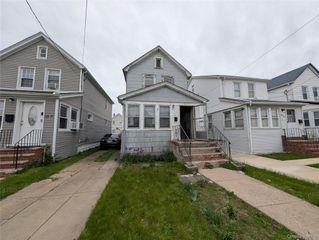 221-19 104th Avenue, Queens Village, NY 11429