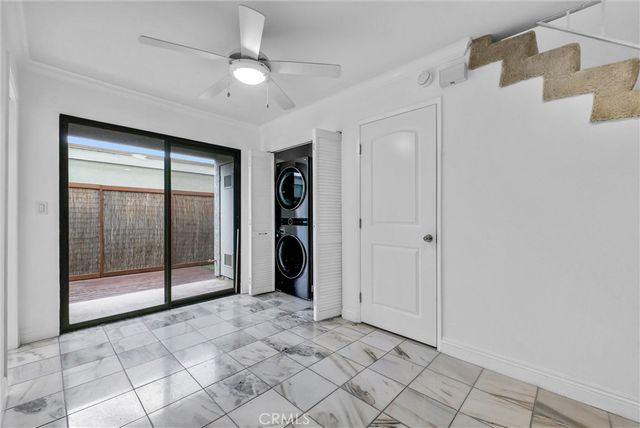 229 W Wilson Street 10, Costa Mesa, CA 92627