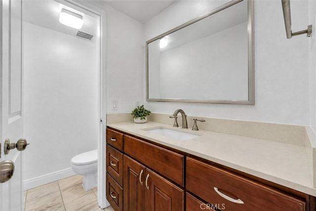 229 W Wilson Street 10, Costa Mesa, CA 92627