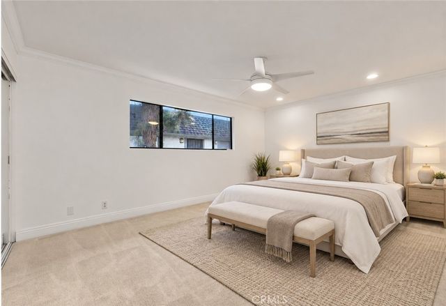 229 W Wilson Street 10, Costa Mesa, CA 92627