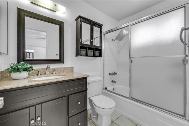 229 W Wilson Street 10, Costa Mesa, CA 92627