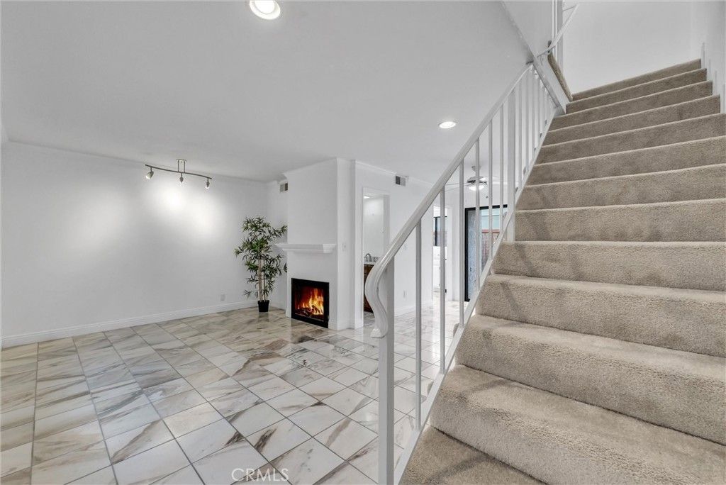 229 W Wilson Street 10, Costa Mesa, CA 92627 — photo 3