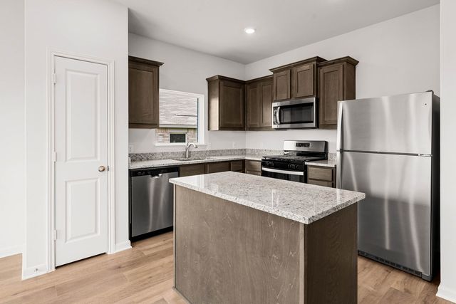 424 Gib Woodall Drive, Venus, TX 76084