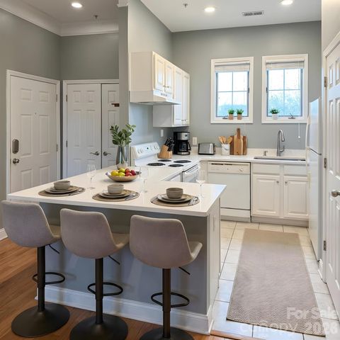 773 N Alexander Street, Charlotte, NC 28202