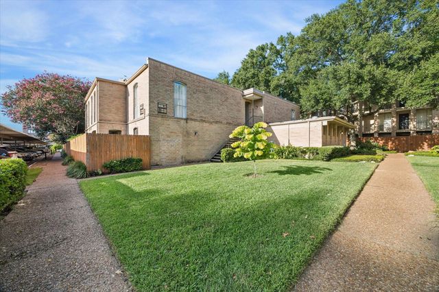 4647 Wild Indigo Street 359, Houston, TX 77027