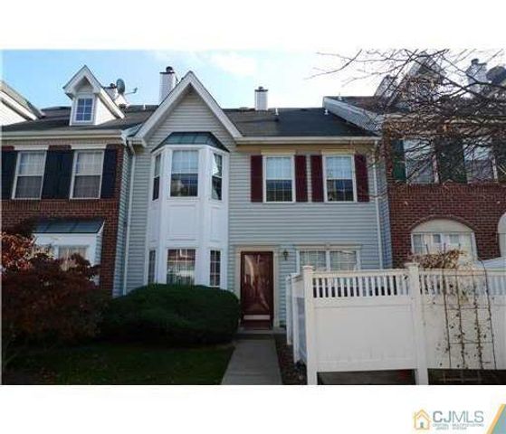 5 Pembrook Avenue, North Brunswick, NJ 08902