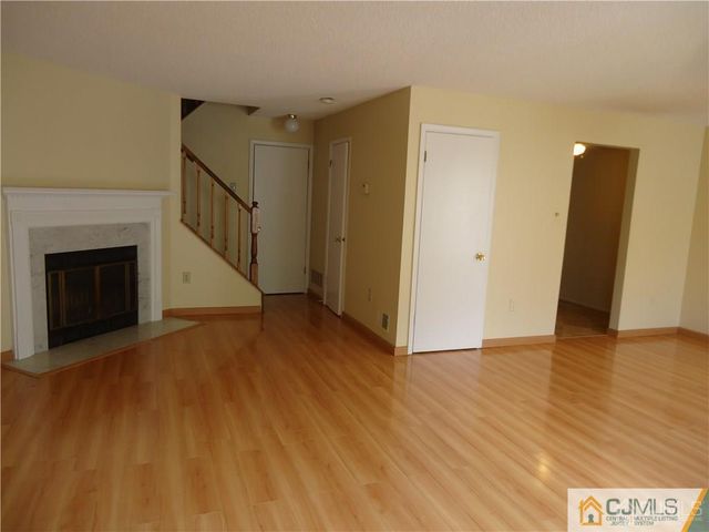 5 Pembrook Avenue, North Brunswick, NJ 08902