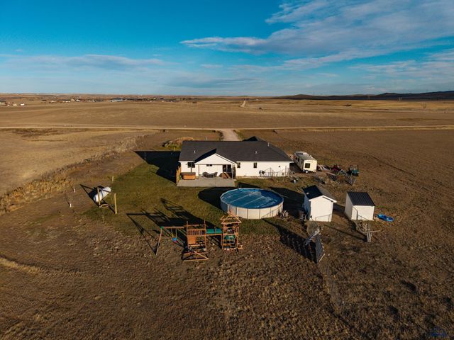 22933 GATEWAY DR, Box Elder, SD 57719