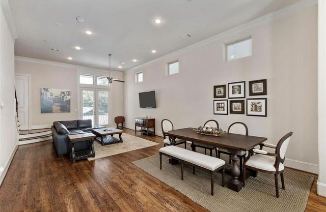 1131 W 21st Street, Houston, TX 77008