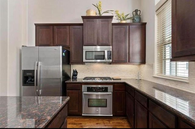 1131 W 21st Street, Houston, TX 77008