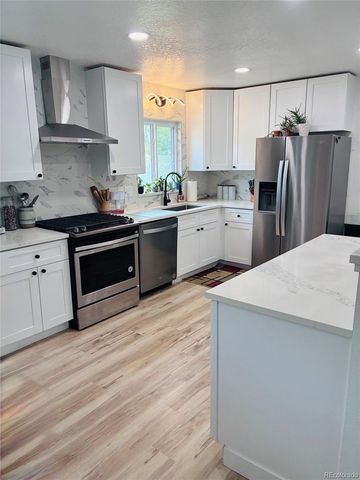 12295 W Ohio Place, Lakewood, CO 80228