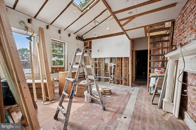 4923 WARRINGTON AVE, Philadelphia, PA 19143