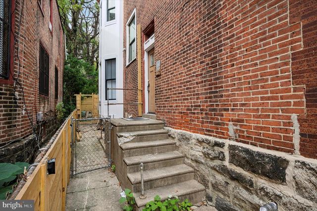 4923 WARRINGTON AVE, Philadelphia, PA 19143