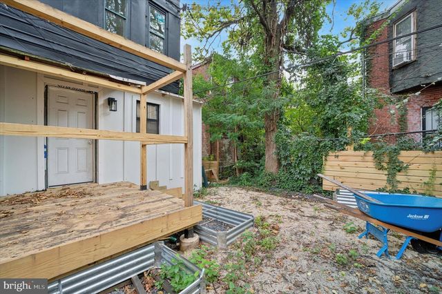 4923 WARRINGTON AVE, Philadelphia, PA 19143