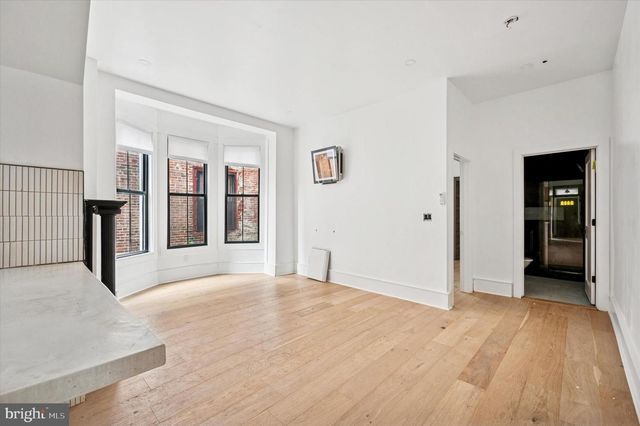 4923 WARRINGTON AVE, Philadelphia, PA 19143