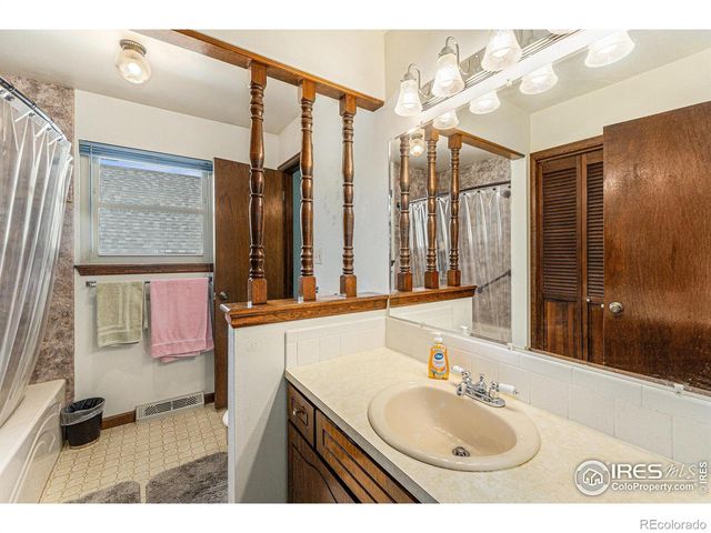 3334 34th Street, Greeley, CO 80634