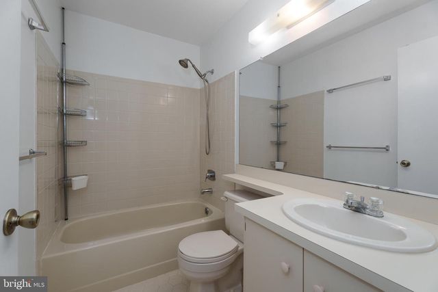 11 ABELIA CT, Lawrence Township, NJ 08648