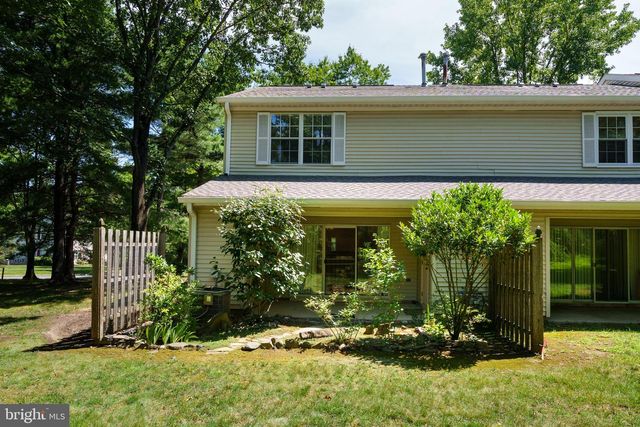 11 ABELIA CT, Lawrence Township, NJ 08648