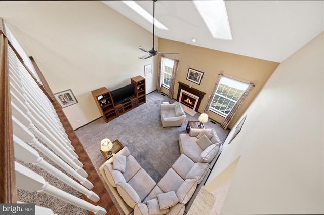 16 FOAL TRL, Sewell, NJ 08080