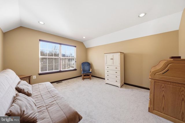 16 FOAL TRL, Sewell, NJ 08080