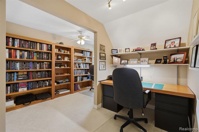 4909 Yax Pointe Drive, Howell, MI 48843