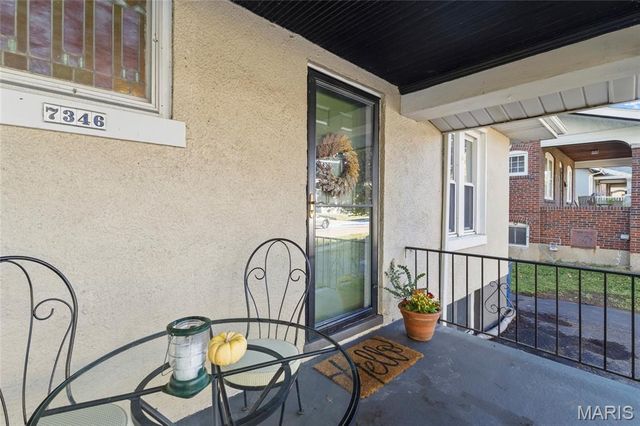 7346 Gayola Place, St Louis, MO 63143