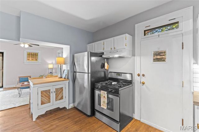 7346 Gayola Place, St Louis, MO 63143