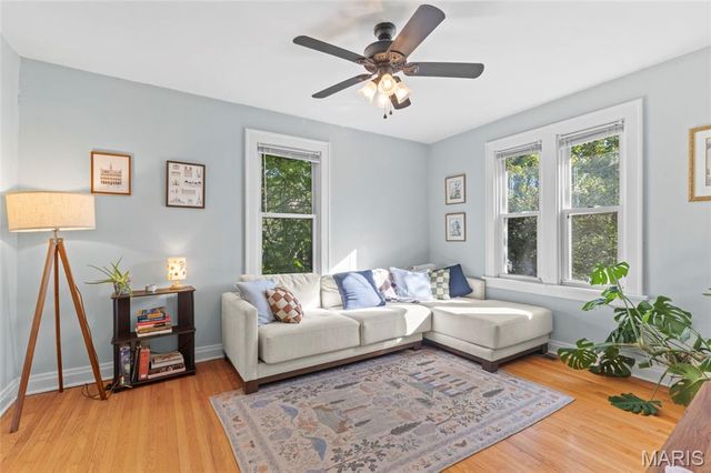 7346 Gayola Place, St Louis, MO 63143