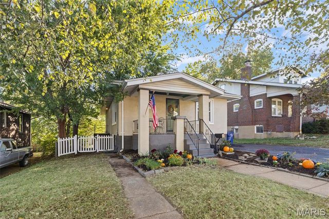7346 Gayola Place, St Louis, MO 63143