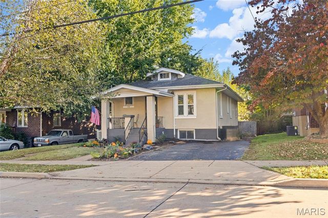 7346 Gayola Place, St Louis, MO 63143