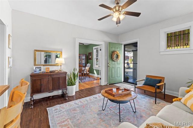 7346 Gayola Place, St Louis, MO 63143