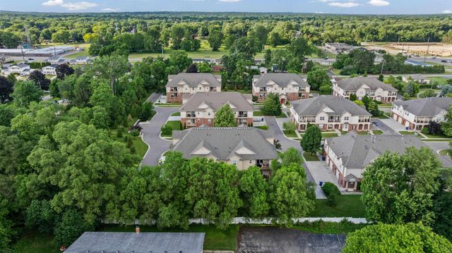 5656 Flagstaff Pines Drive, Shelby Twp, MI 48317