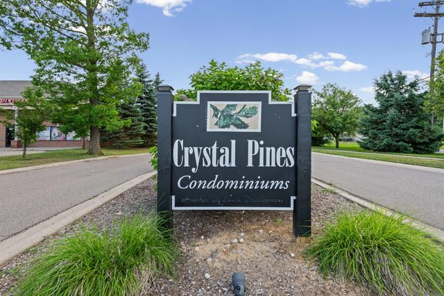 5656 Flagstaff Pines Drive, Shelby Twp, MI 48317