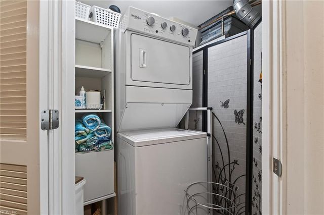 3248 Page Ave Apt 104, Virginia Beach, VA 23451