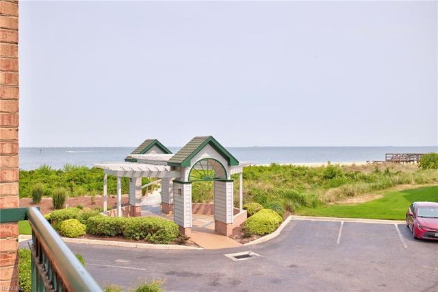 3248 Page Ave Apt 104, Virginia Beach, VA 23451