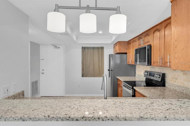 4902 38TH WAY S 109, St Petersburg, FL 33711