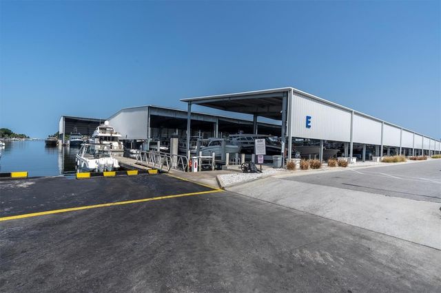 4902 38TH WAY S 109, St Petersburg, FL 33711