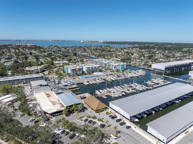 4902 38TH WAY S 109, St Petersburg, FL 33711